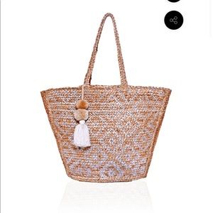 America & Beyond Silver Aztec Printed Jute Tote